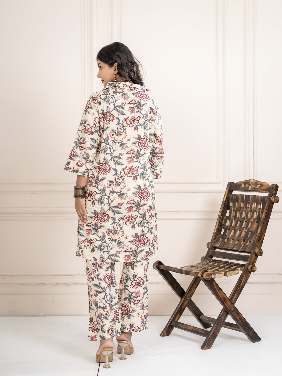 Gulnaaz Kurta Set - Photo 5
