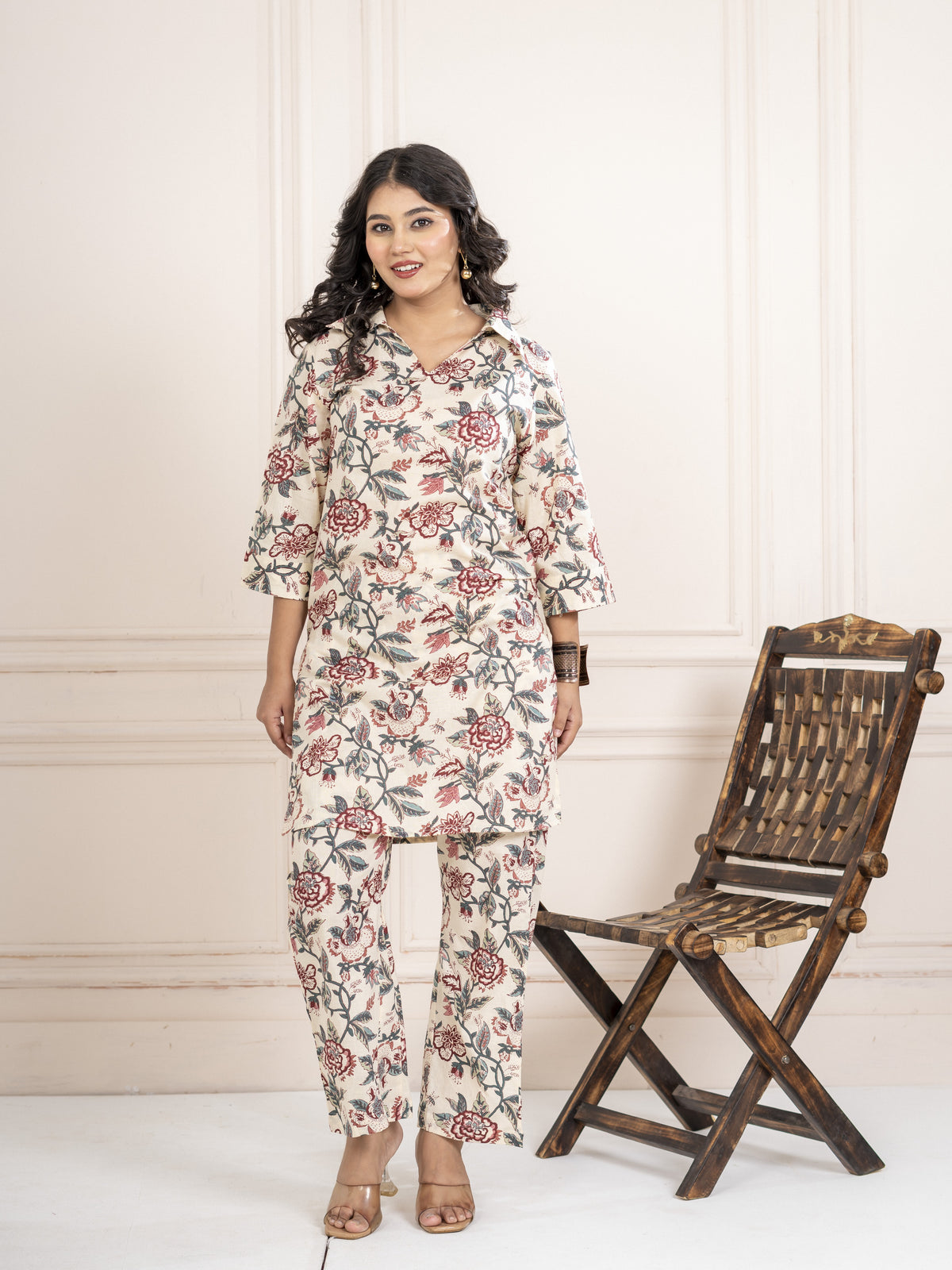Gulnaaz Kurta Set - Photo 6