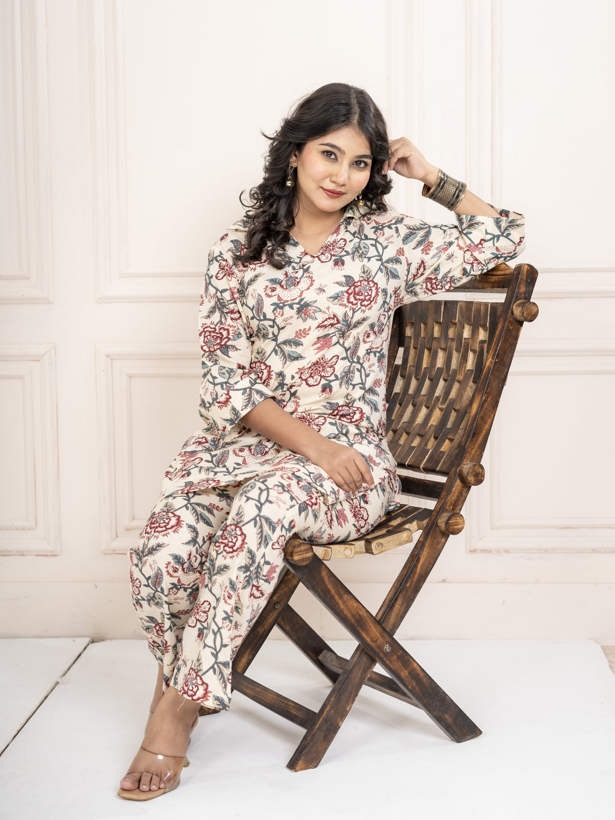 Gulnaaz Kurta Set - Photo 7