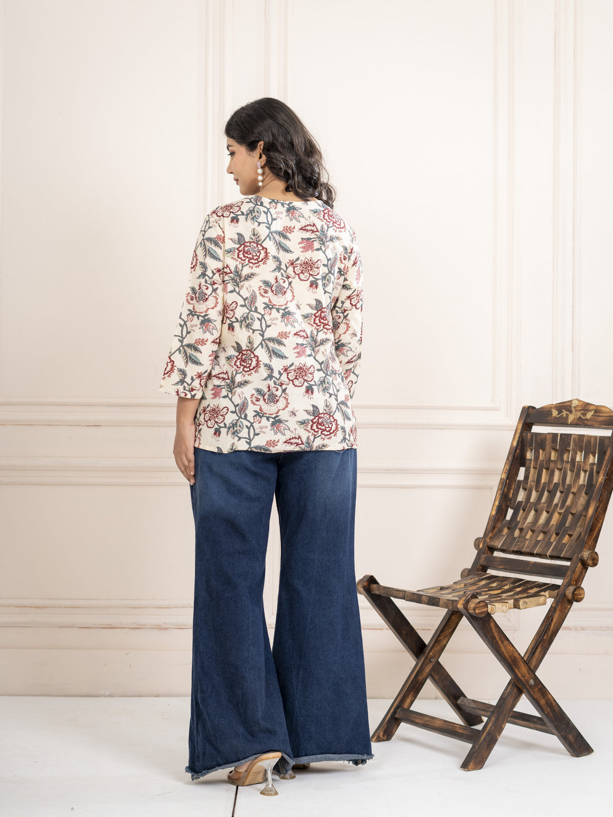 Gulnaaz Short Kurti - Photo 7