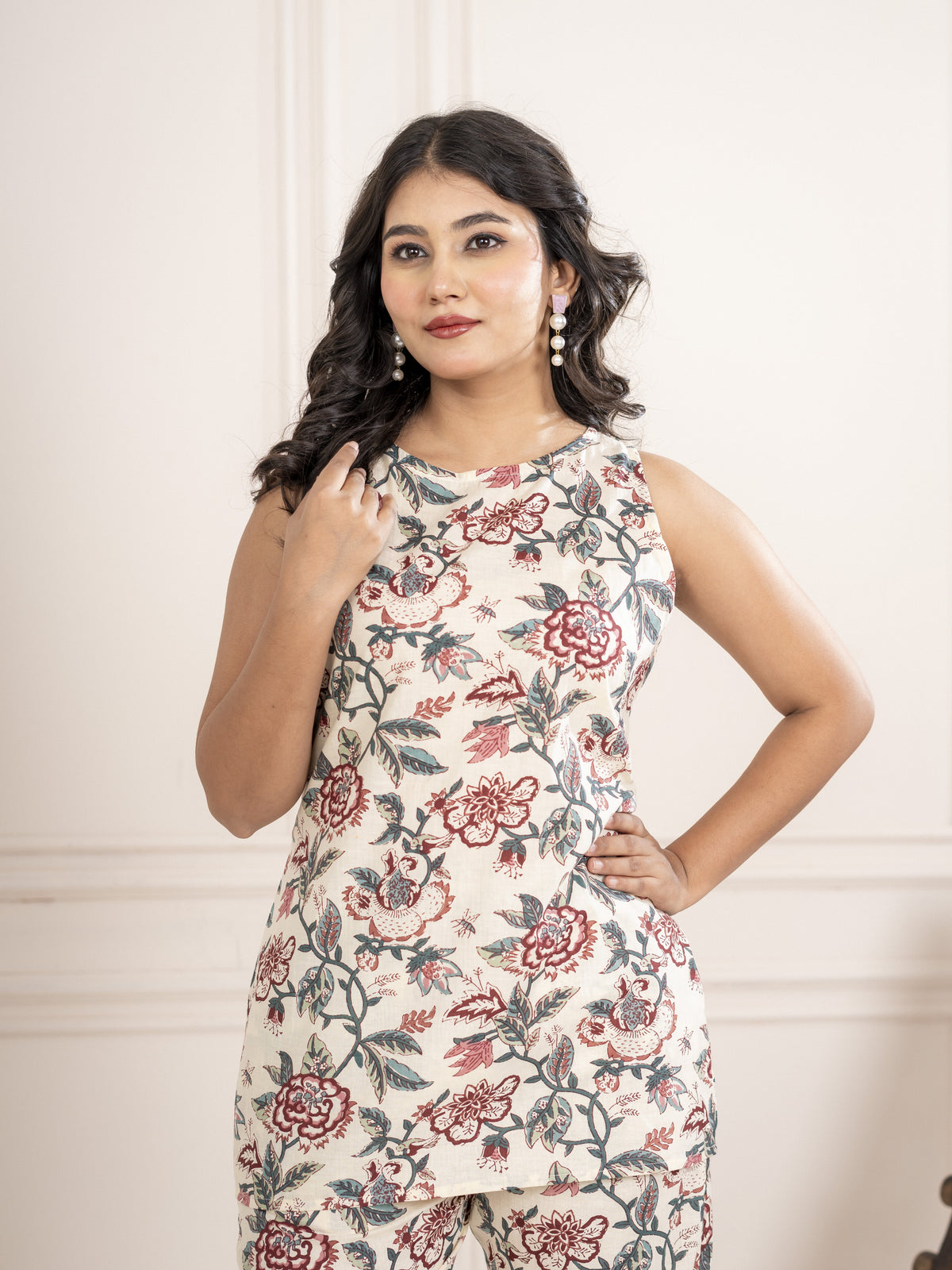 Gulnaaz Cord Set - Photo 3