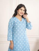 Noor-e-Neel Kurta Set